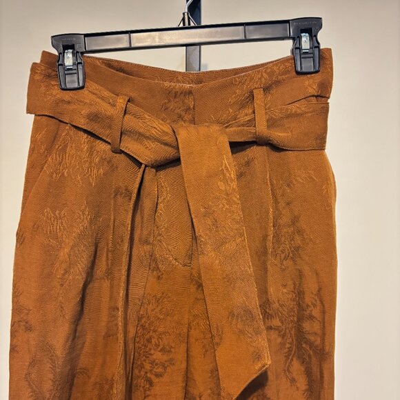 Veronica Beard Vitha Bronze Linen Blend Jacquard Belted Cropped Leg Pants - Picture 7 of 14